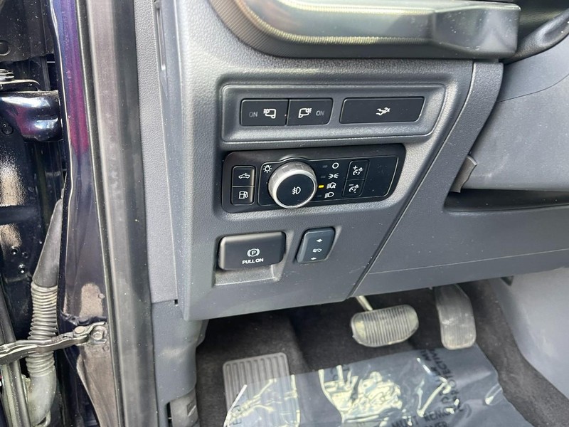 Ford F-150 Vehicle Image 25