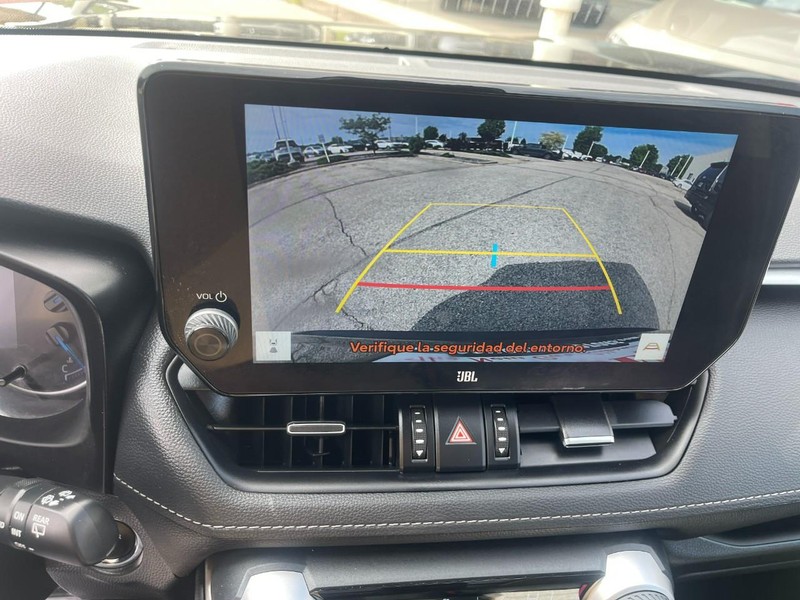 Toyota RAV4 Hybrid Vehicle Image 29