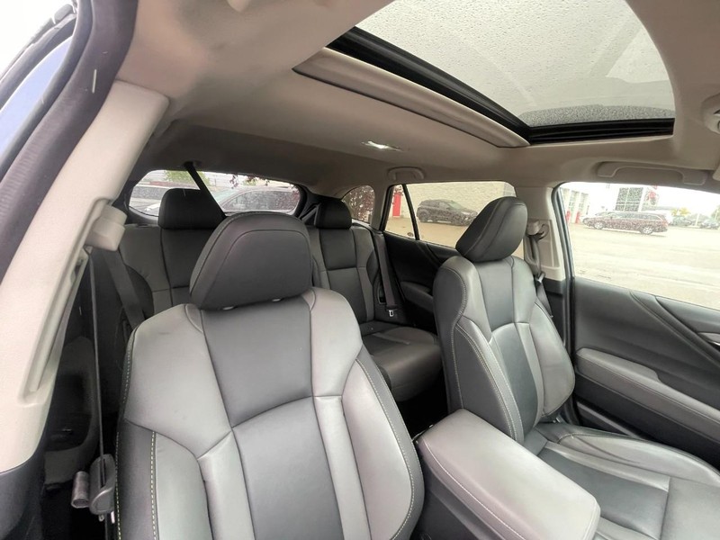 Subaru Outback Vehicle Image 06