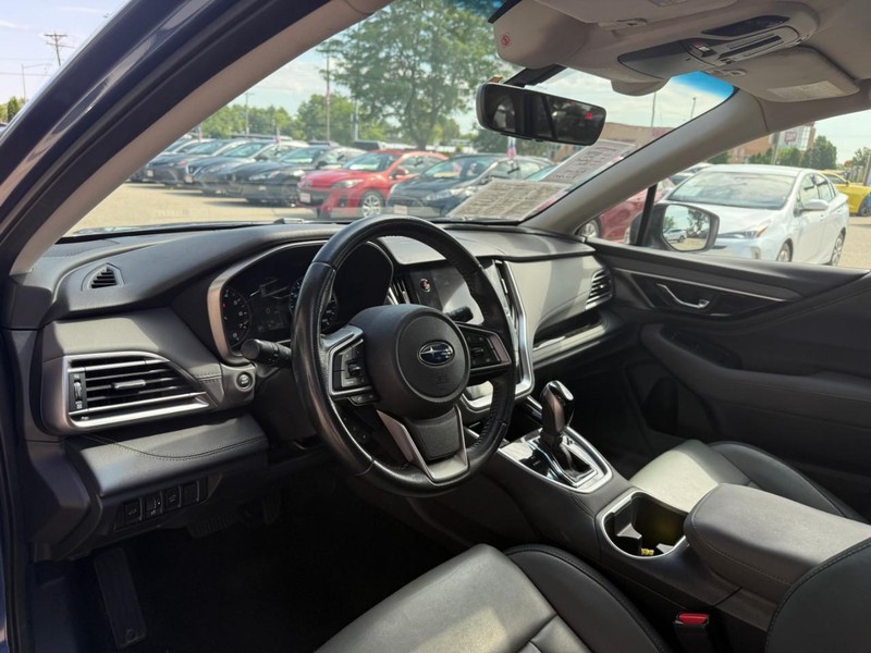 Subaru Outback Vehicle Image 10
