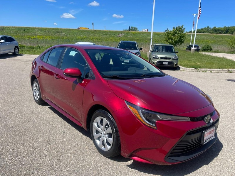 Toyota Corolla Vehicle Image 02