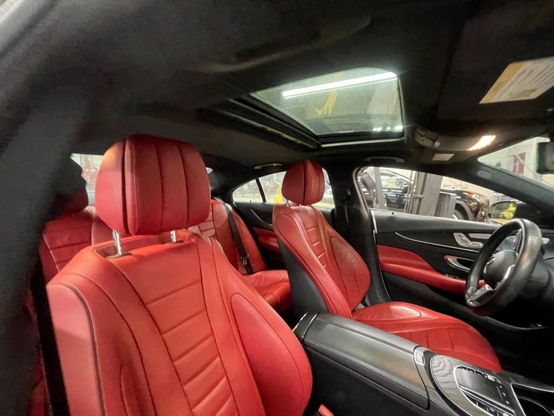 Mercedes-Benz CLS Vehicle Image 04
