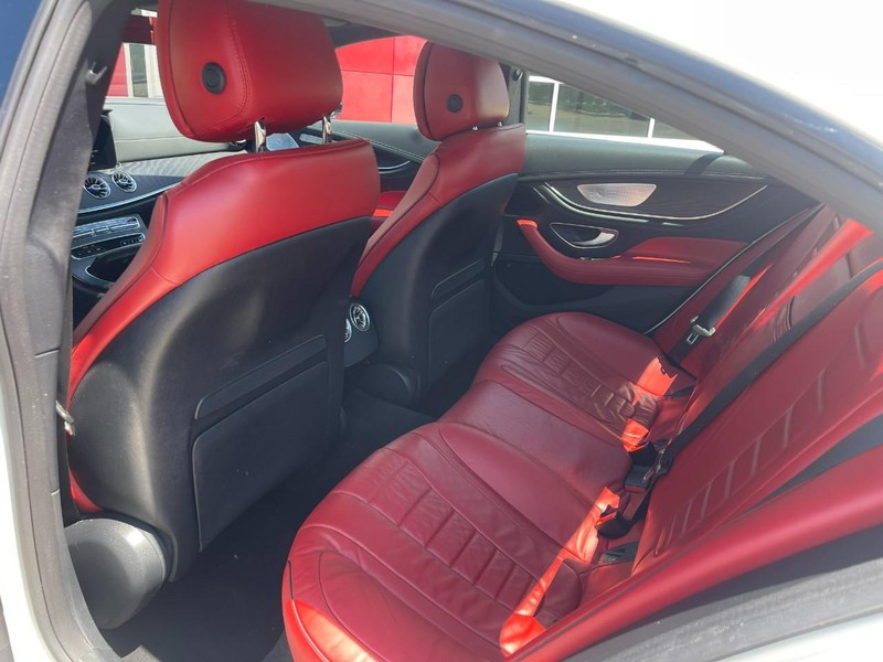 Mercedes-Benz CLS Vehicle Image 19