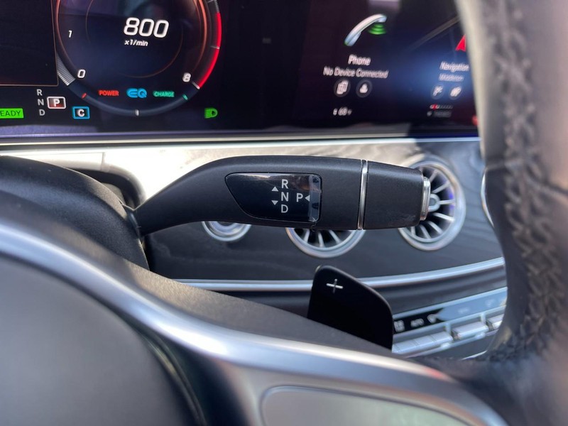 Mercedes-Benz CLS Vehicle Image 30