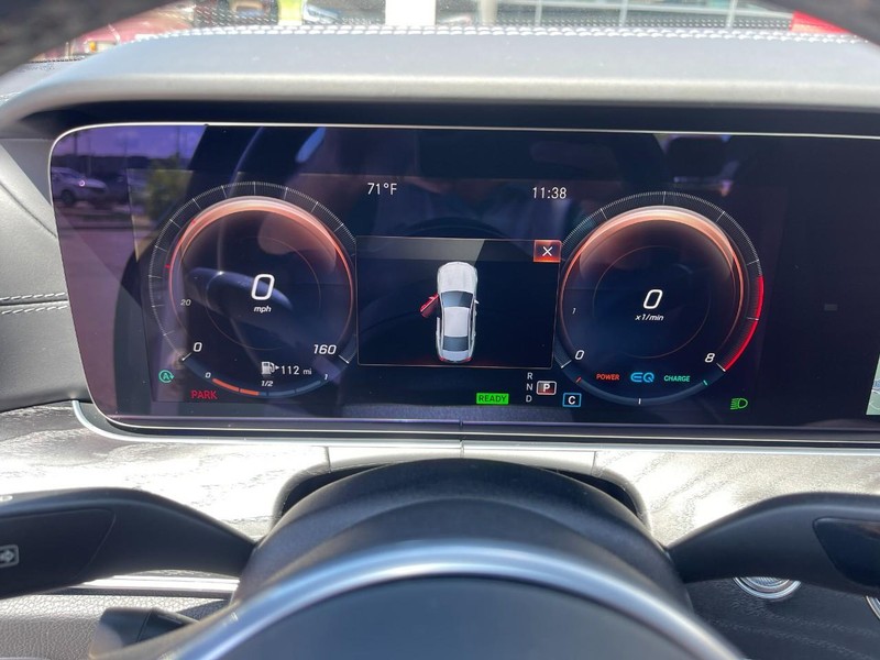 Mercedes-Benz CLS Vehicle Image 36