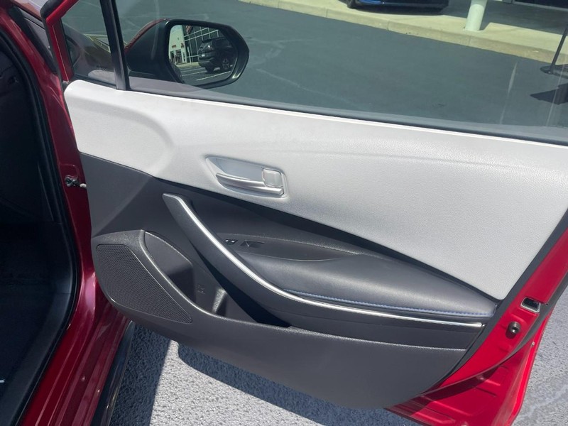 Toyota Corolla Vehicle Image 07