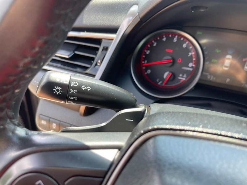 Toyota Camry Vehicle Image 27