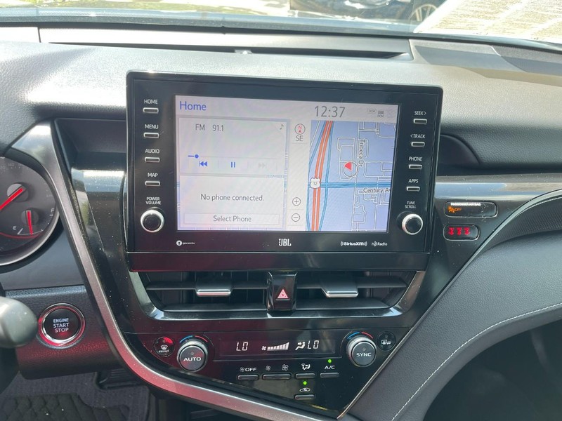 Toyota Camry Vehicle Image 31