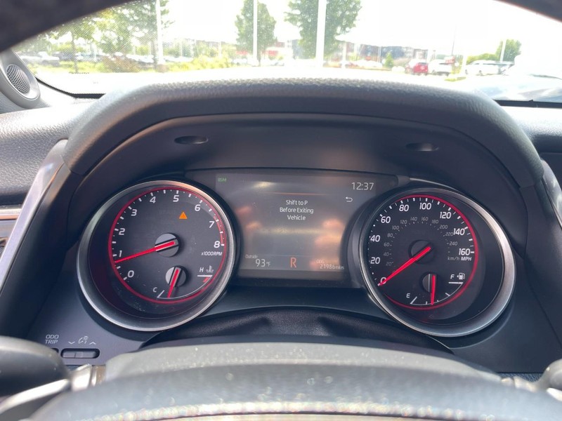 Toyota Camry Vehicle Image 34