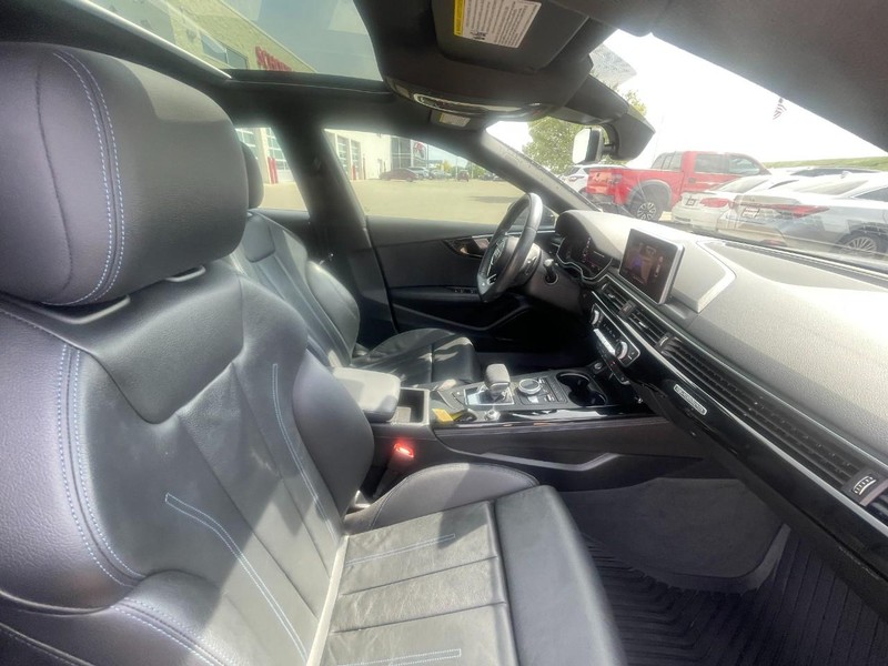 Audi A5 Sportback Vehicle Image 03