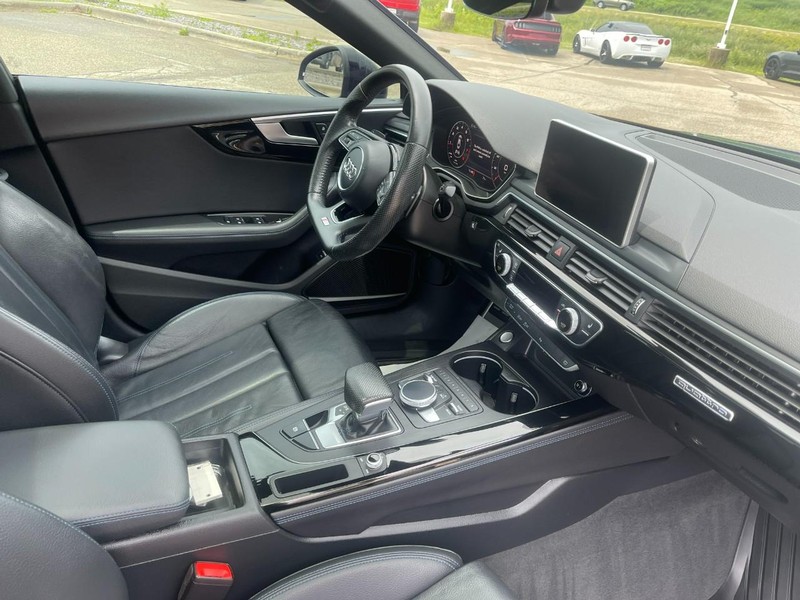 Audi A5 Sportback Vehicle Image 06