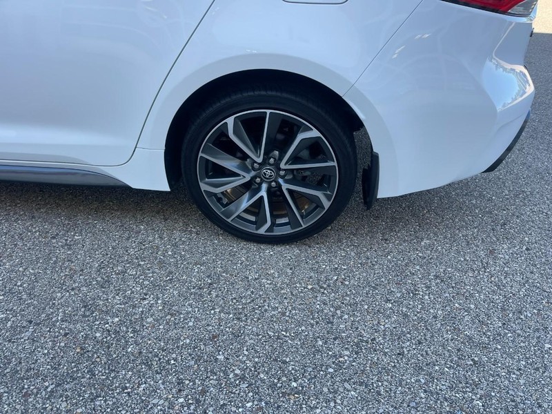 Toyota Corolla Vehicle Image 04