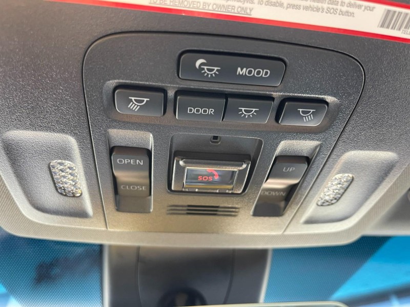 Toyota Avalon Hybrid Vehicle Image 40