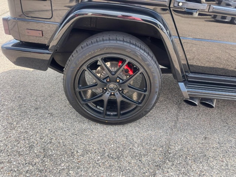 Mercedes-Benz G 65 AMG Vehicle Image 08