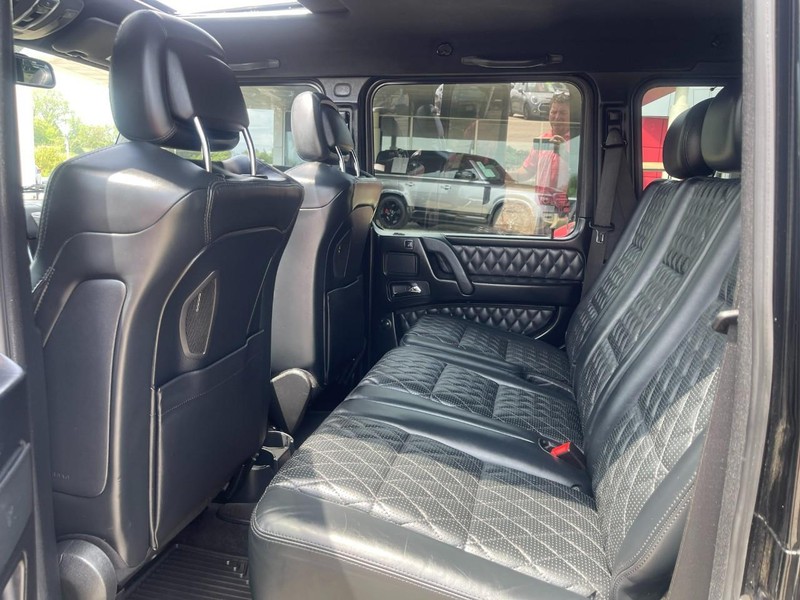 Mercedes-Benz G 65 AMG Vehicle Image 20