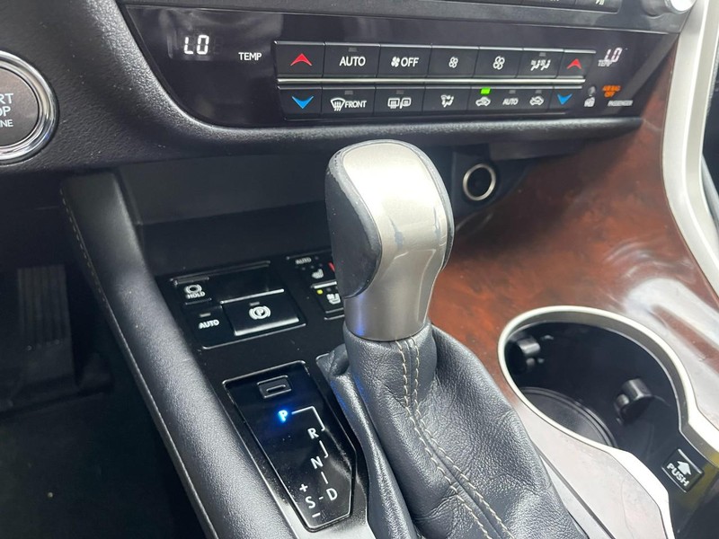 Lexus RX 350 Vehicle Image 29