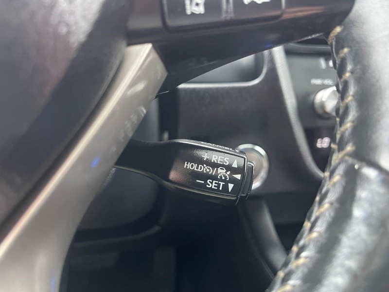 Lexus RX 350 Vehicle Image 33