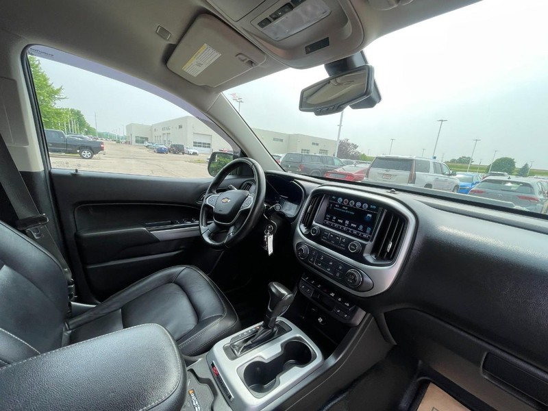 Chevrolet Colorado Vehicle Image 05