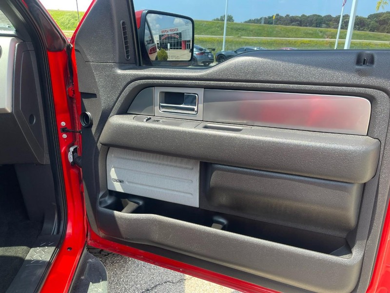 Ford F-150 Vehicle Image 14