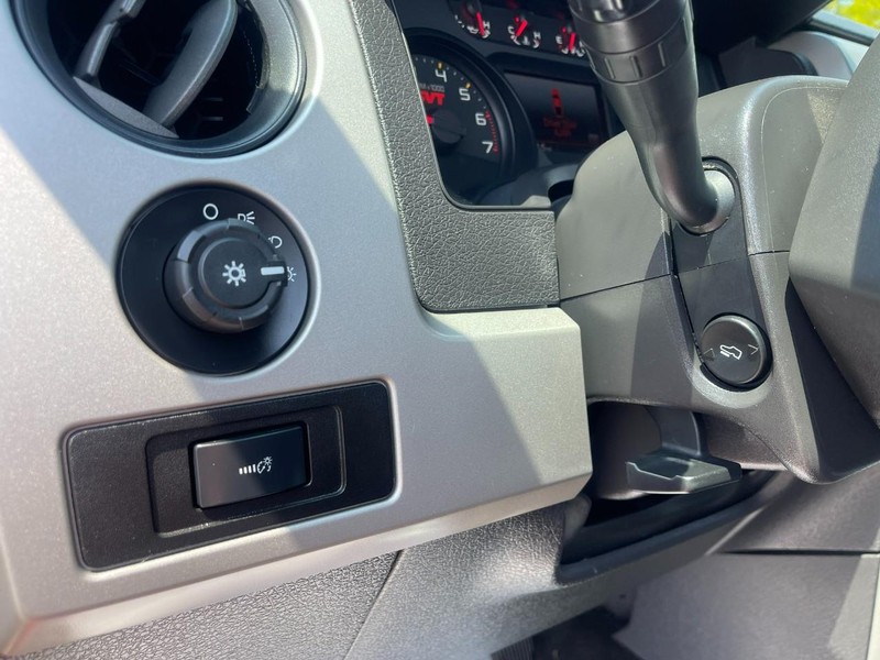 Ford F-150 Vehicle Image 24