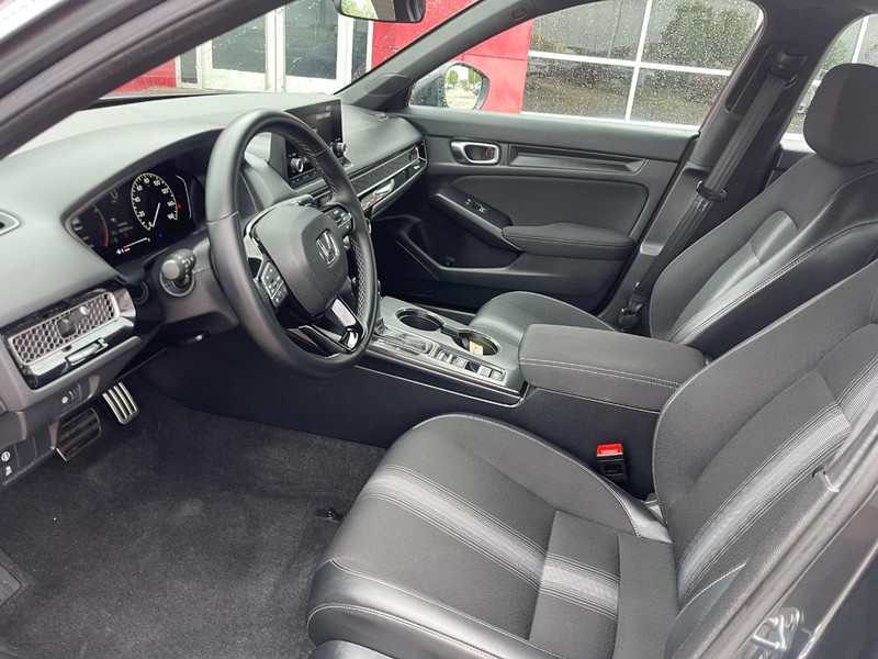 Honda Civic Sedan Vehicle Image 17