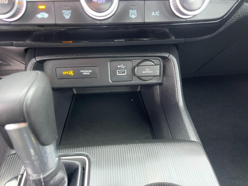 Honda Civic Sedan Vehicle Image 28