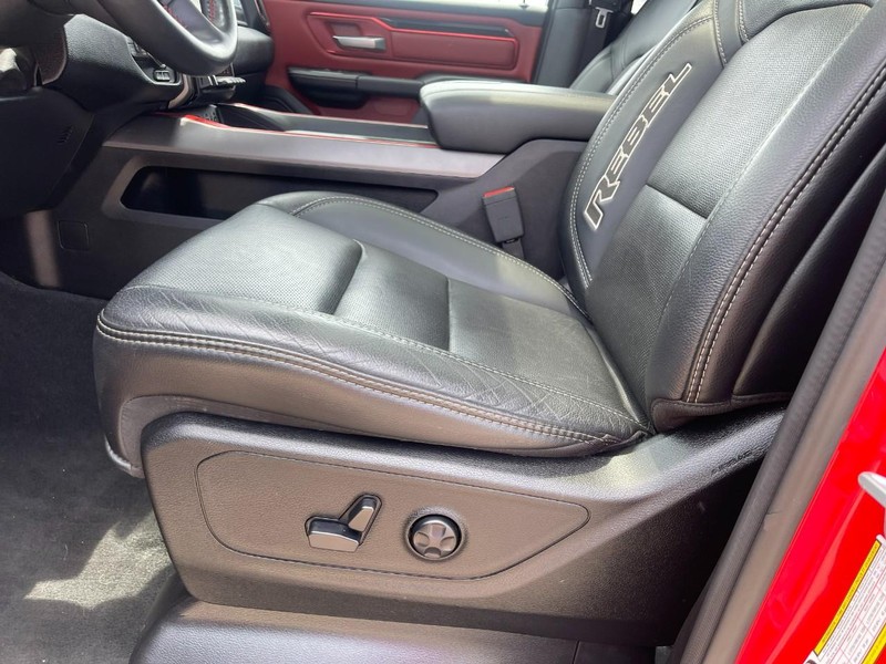 Ram 1500 Vehicle Image 18