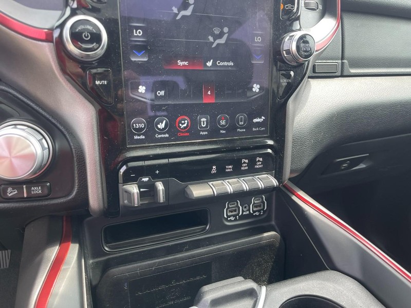 Ram 1500 Vehicle Image 30