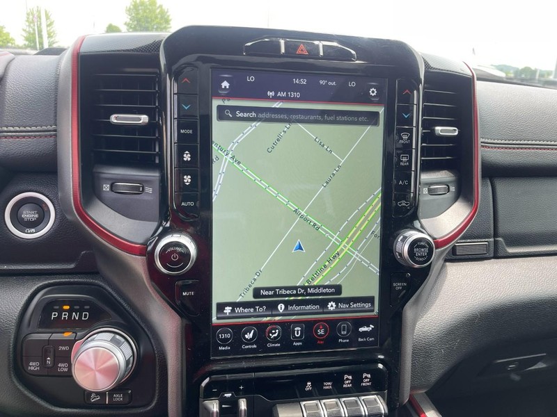 Ram 1500 Vehicle Image 32