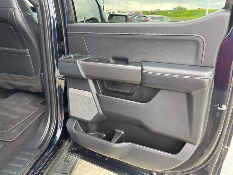 Ford F-150 Vehicle Image 18