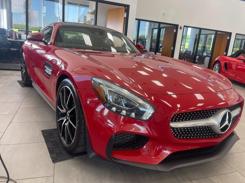 Mercedes-Benz AMG GT Vehicle Image 02