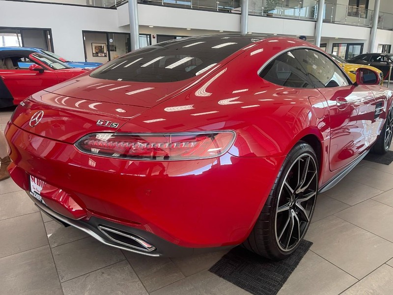 Mercedes-Benz AMG GT Vehicle Image 03