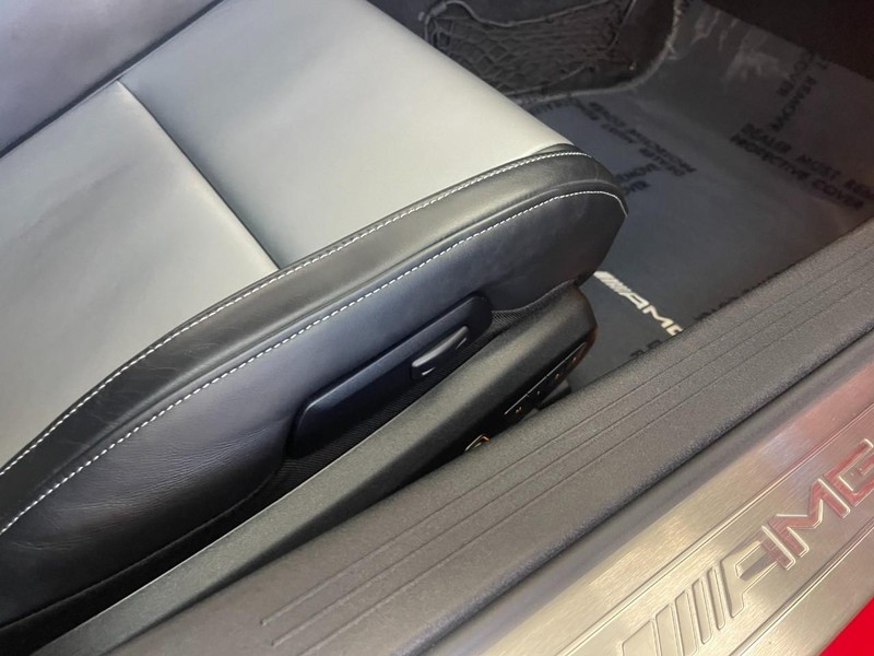 Mercedes-Benz AMG GT Vehicle Image 19