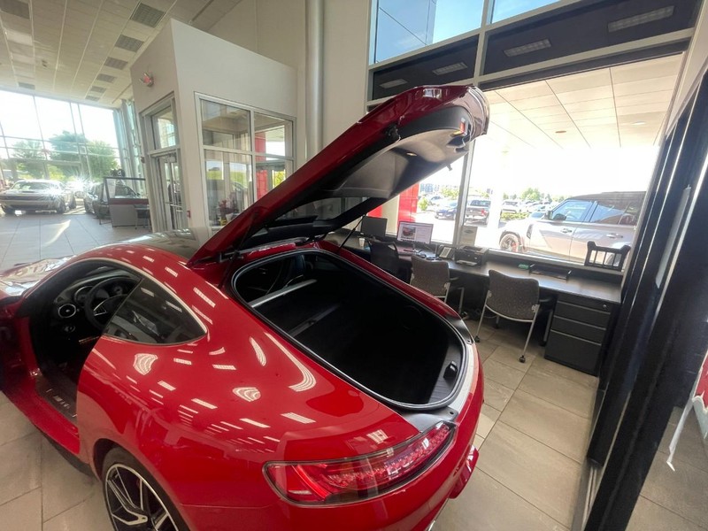 Mercedes-Benz AMG GT Vehicle Image 22