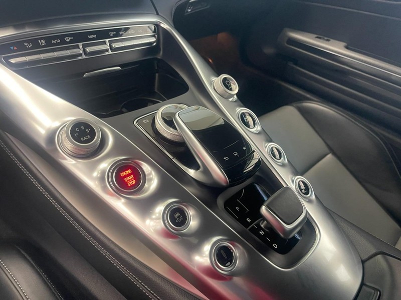 Mercedes-Benz AMG GT Vehicle Image 25