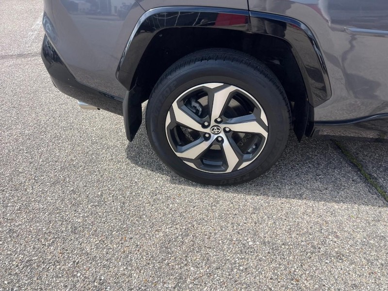 Toyota RAV4 Prime Vehicle Image 08