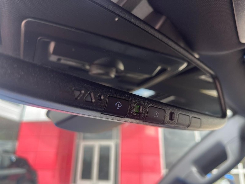 Toyota Tacoma 4WD Vehicle Image 34