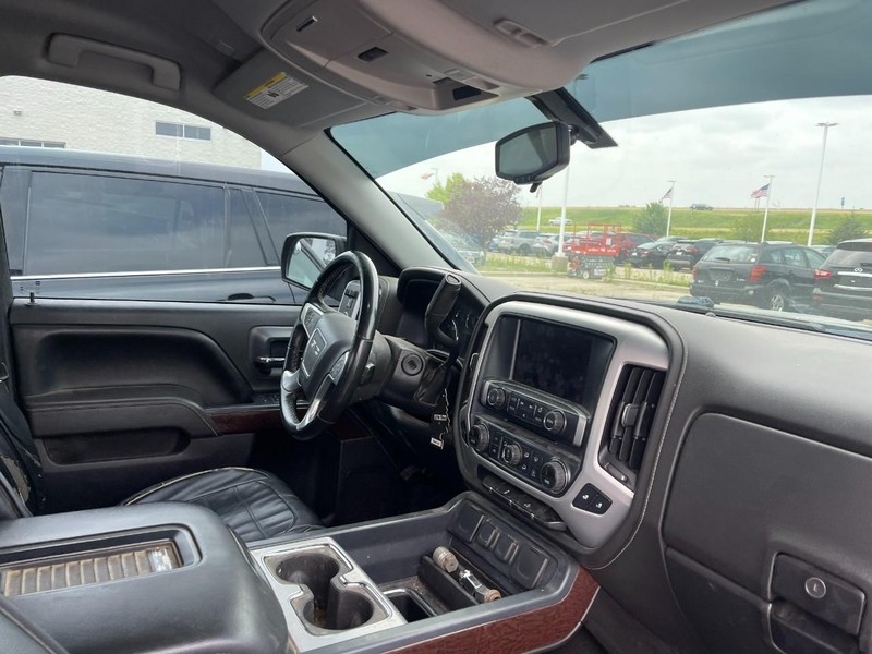 GMC Sierra 1500 Vehicle Image 04