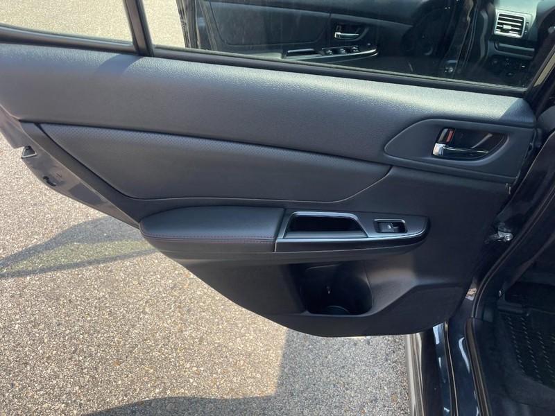 Subaru WRX Vehicle Image 16