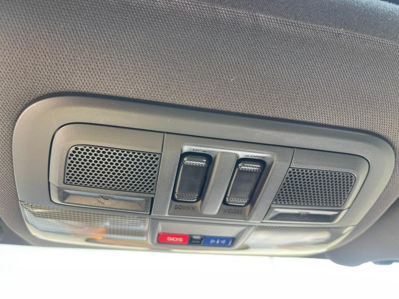 Subaru WRX Vehicle Image 33