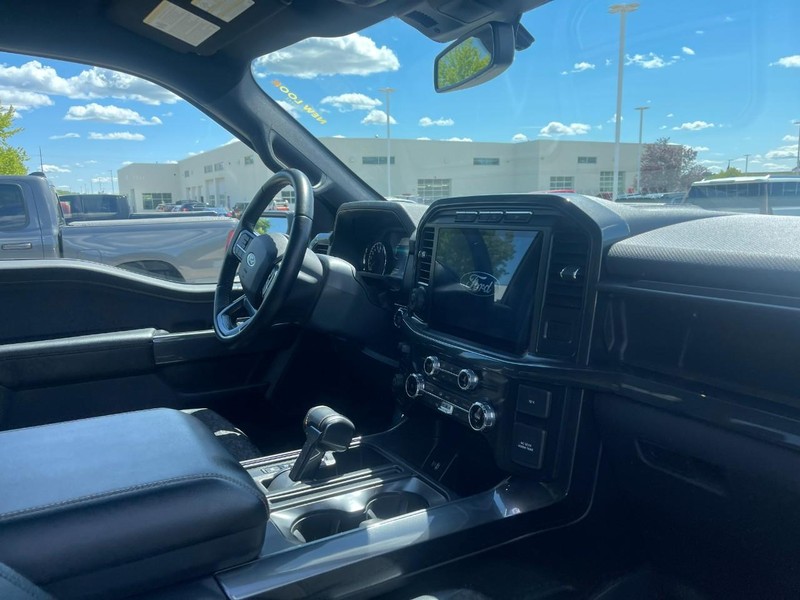 Ford F-150 Vehicle Image 02