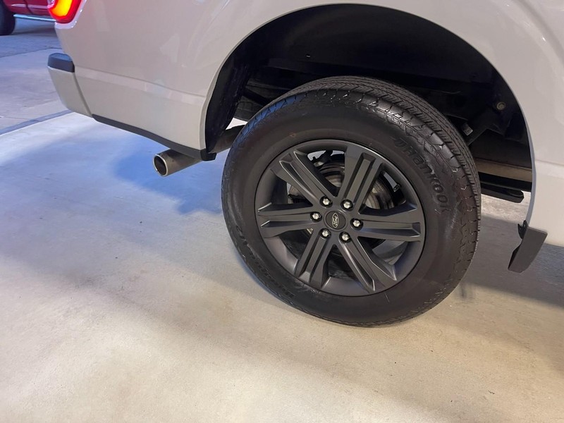 Ford F-150 Vehicle Image 09