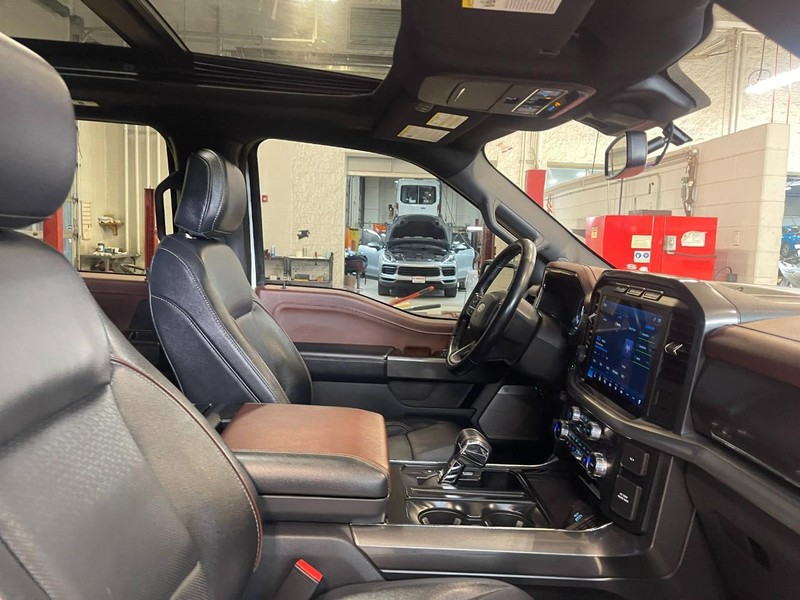 Ford F-150 Vehicle Image 12