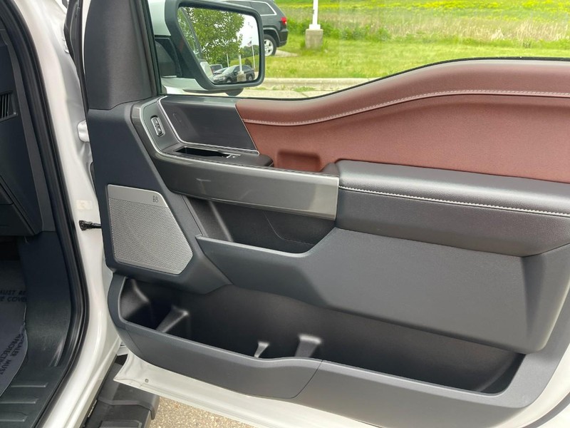 Ford F-150 Vehicle Image 14