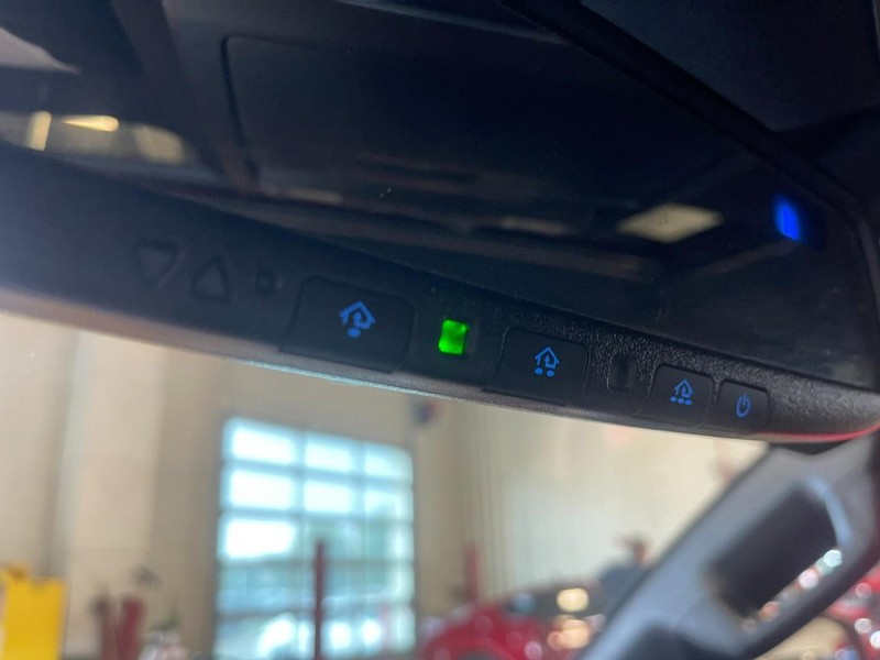 Toyota Tacoma Vehicle Image 29