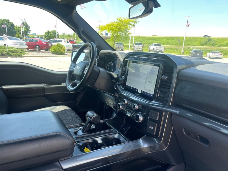 Ford F-150 Vehicle Image 10
