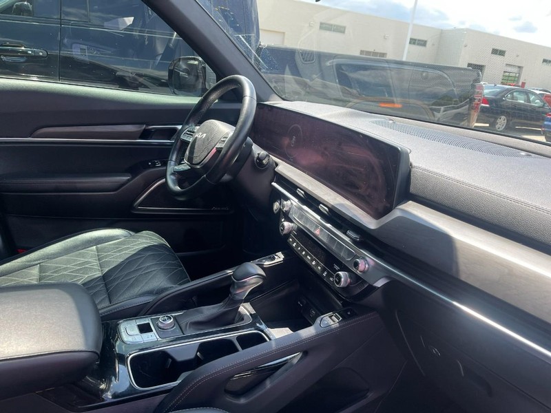 Kia Telluride Vehicle Image 02