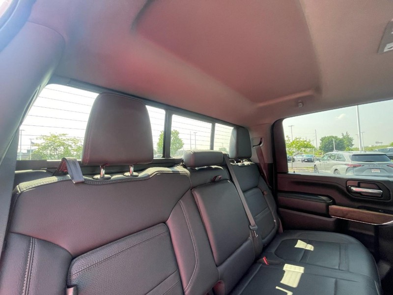 GMC Sierra 2500HD Vehicle Image 19
