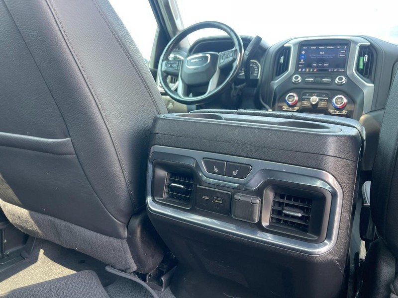 GMC Sierra 2500HD Vehicle Image 20
