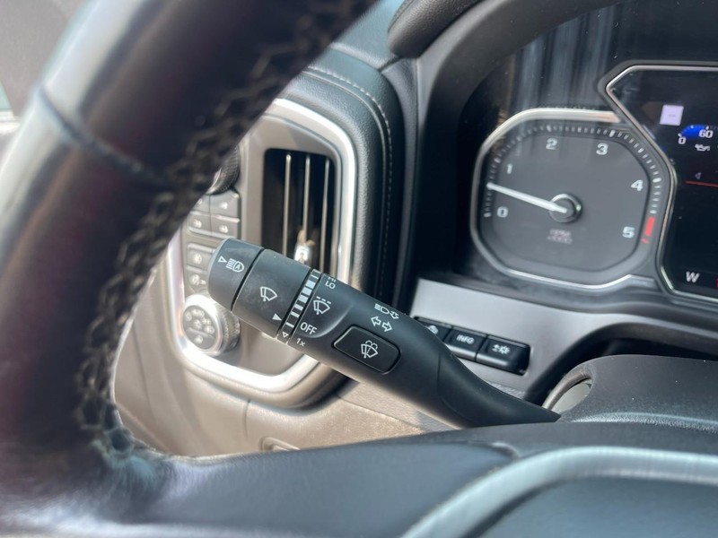 GMC Sierra 2500HD Vehicle Image 33